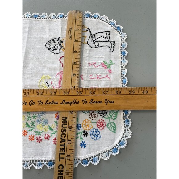 Vintage Hand Embroidered Table Runner Floral Romantic Couple Design White Multi - Picture 5 of 6